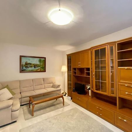 Lovely & Quiet 1-Bedroom Condo With Free Parking Bukareszt Zewnętrze zdjęcie