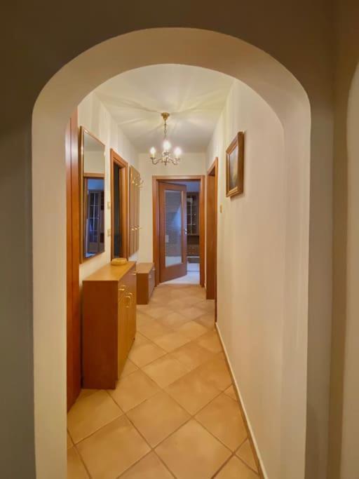 Lovely & Quiet 1-Bedroom Condo With Free Parking Bukareszt Zewnętrze zdjęcie